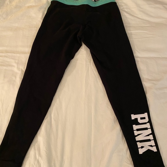 NWT☀️NEW🌟VS Pink leggings with pockets size MED - Picture 4 of 6
